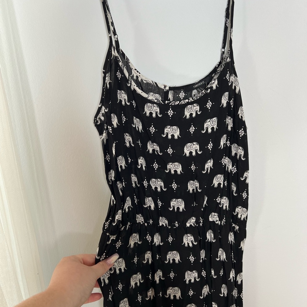 Forever 21 NWT Size L Elephant Maxi Dress Spaghetti Strap - Picture 4 of 7